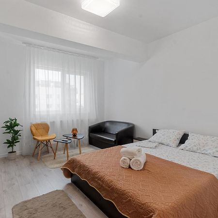 Garsoniera Dreamhouse Titan - High Class Бухарест Экстерьер фото